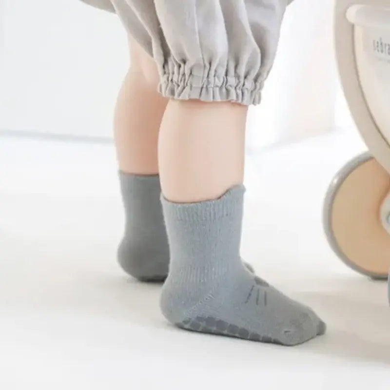 Chaussons chaussettes antidérapantes motifs têtes animaux pour bébé - Lot de 5 paires