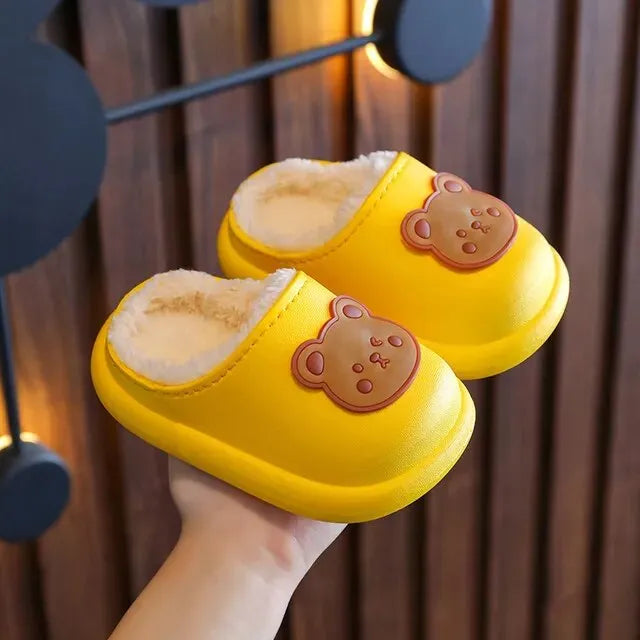 Chaussons fourrés ourson pour enfant