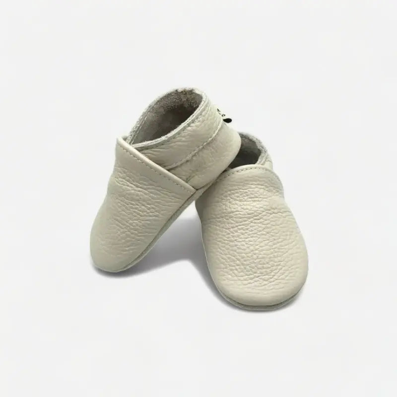 Chaussons en cuir sans lacets pour bébé