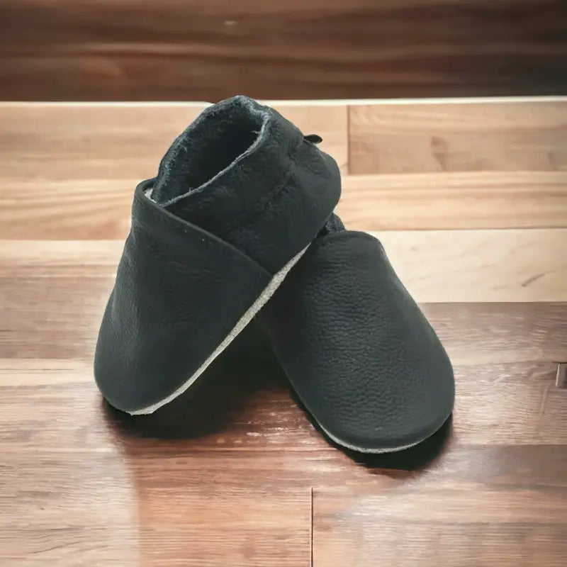 Chaussons en cuir sans lacets pour bébé