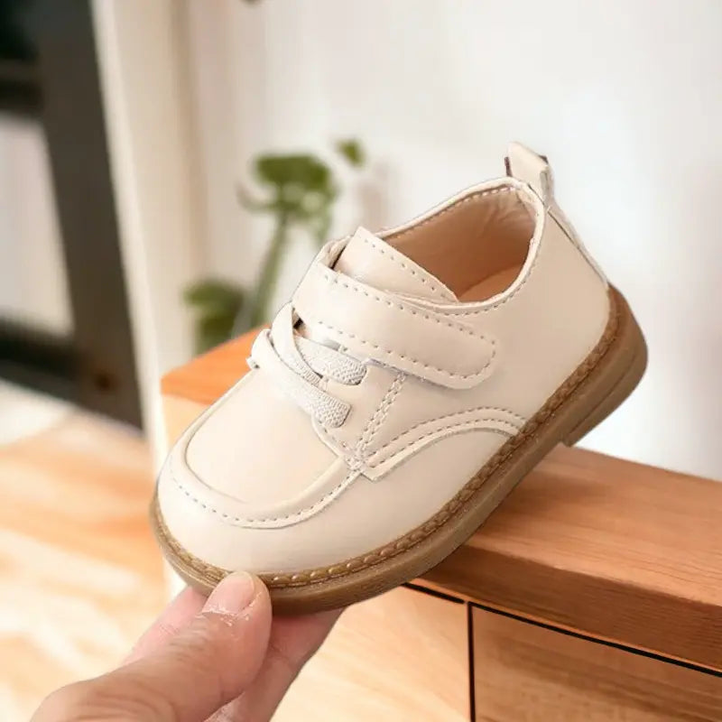 Mocassins en cuir pour bébé